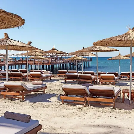 Cullinan 5* Μπέλεκ