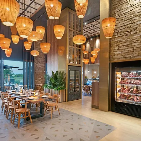 Semesteranläggning (resort) Cullinan 5*